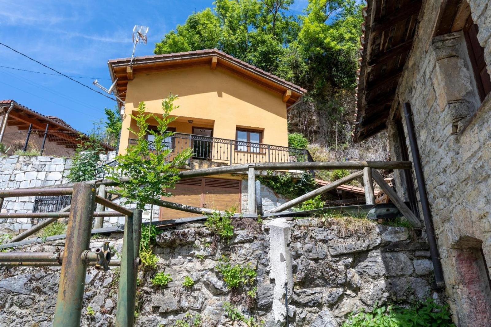 Casa En Campo De Caso Villa Екстериор снимка